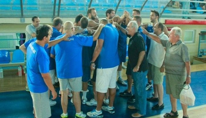 Άρχισε δουλειά ο Πανελευσινιακός