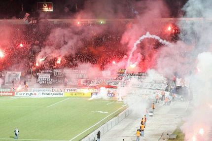 Η Χρυσή Αυγή, η Θύρα 4 και οι ανησυχητικές ομοιότητες