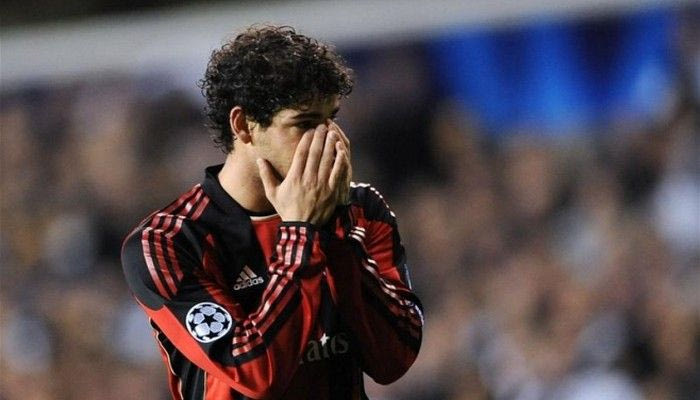 Μπερλουσκόνι: “Πρόβλημα ο Πάτο”