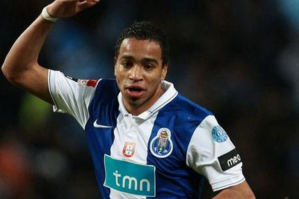 Ανακοίνωσε και Άλβαρο Περέιρα