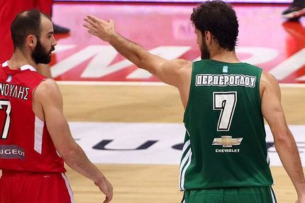 “Koκκίνισε” ο Περπέρογλου!