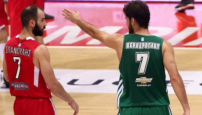 “Koκκίνισε” ο Περπέρογλου!