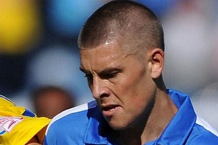 Επενδύει σε Πρόκτορ