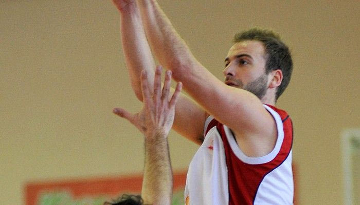 Συνέχεια με Τσαρούχα