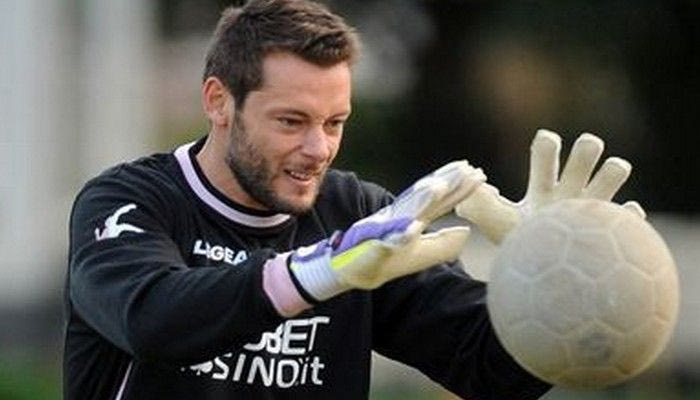 Τζόρβας: “Μέρκελ … σ’ αγαπώ”