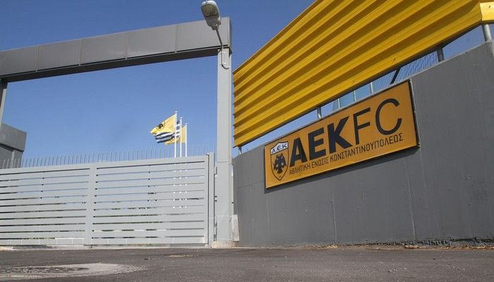 Σκέψεις φυγής από τα Σπάτα