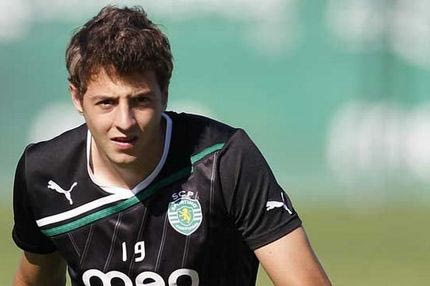 Επιβεβαιώνει τις επαφές ο Αρίας