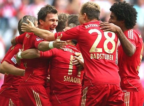 3η αγ.: Επαγγελματικές νίκες για Μπάγερν, Ντόρτμουντ