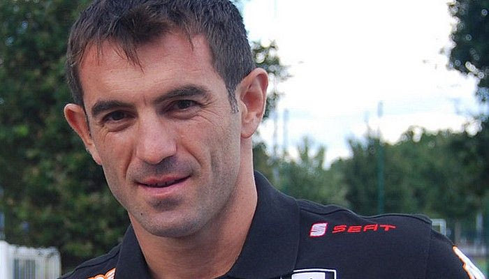 Ανακοινώθηκε από τη Φούλαμ ο Καραγκούνης