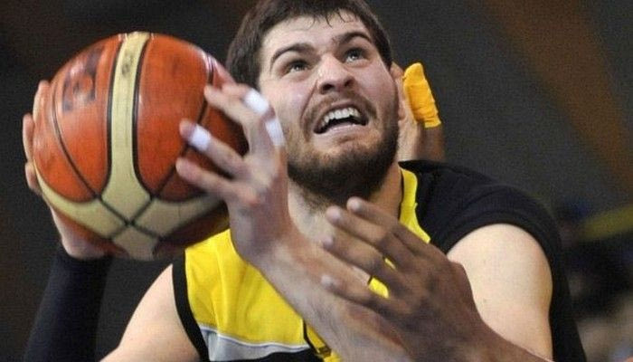 Ανακοίνωσε Γαλιώτο