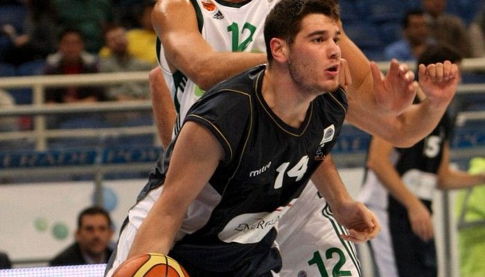 Στην προετοιμασία ο Γεωργάκης