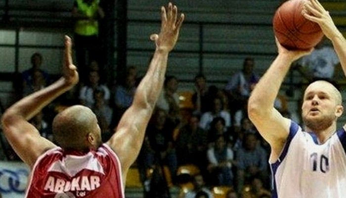 Πρόκριση για Καντού