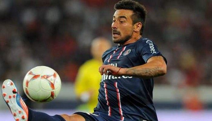 Λαβέτσι: “Πουθενά σαν τη Νάπολι”