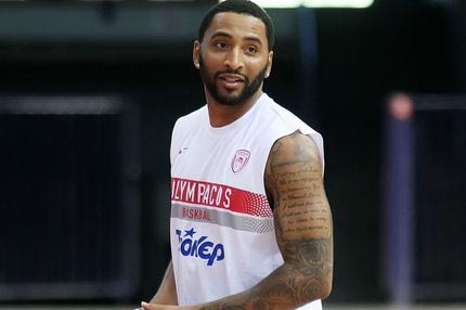 Χωρίς Λο η αποστολή του Ολυμπιακού