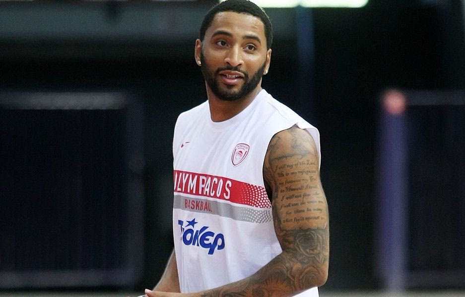 Χωρίς Λο η αποστολή του Ολυμπιακού