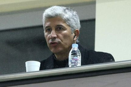 Tέλος ο Μανωλάς