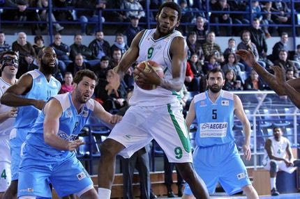 Μία ανανέωση και μία μεταγραφή