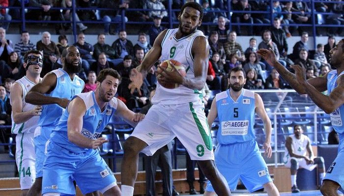 Μία ανανέωση και μία μεταγραφή