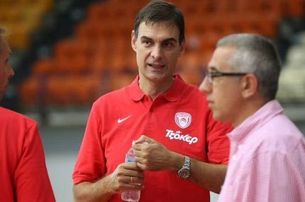 Μπαρτζώκας: “Είμαι δεμένος με τον Ολυμπιακό”