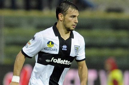 Παραμένει στην Πάρμα ο Νίνης