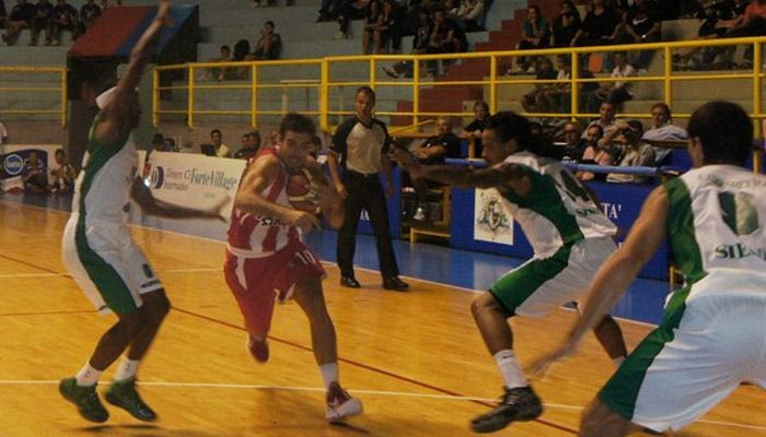 Νίκησε και τη Σιένα στο Κάλιαρι