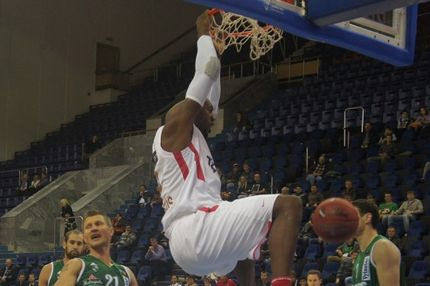 Ολυμπιακός – Ζαλγκίρις 86-75