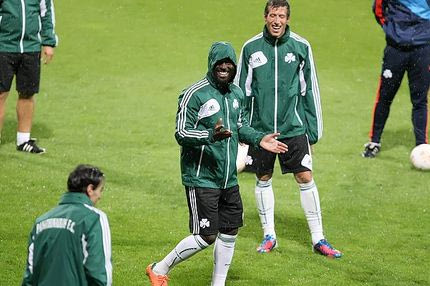 Υπό βροχή η 40λεπτη προπόνηση του Παναθηναϊκού (videos)