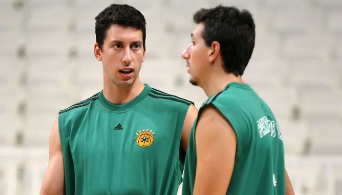 Με Ερυθρό Αστέρα κάνει “πρεμιέρα” το “τριφύλλι”