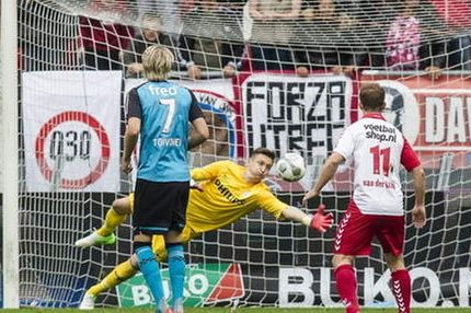 5η αγ.: Ανώμαλη προσγείωση για την Αϊντχόφεν