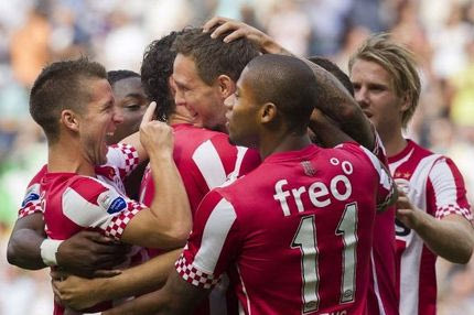 4η αγ.: Ασταμάτητη η Αϊντχόφεν, γκέλες για Άγιαξ, Φέγενορντ