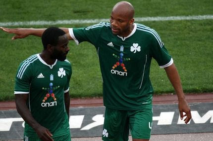 Μέσα ο Κουίνσι, έξω ο Μπουμσόνγκ