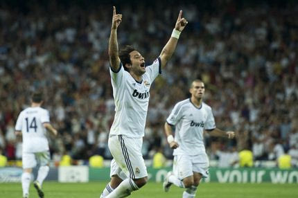 Γλίτωσε η Ρεάλ, με το δεξί η Ντόρτμουντ