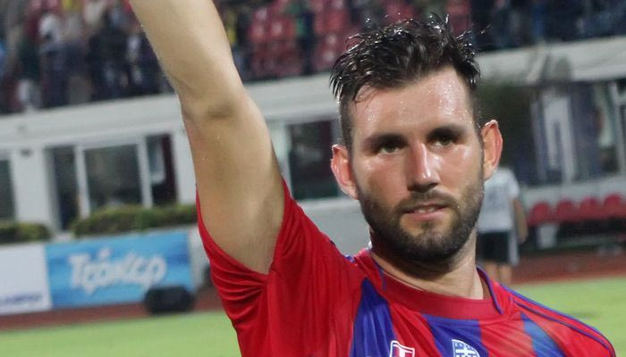 Σπουδαία προσθήκη με Ρόβα