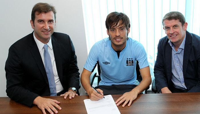 Ανανέωσε ο Νταβίδ Σίλβα