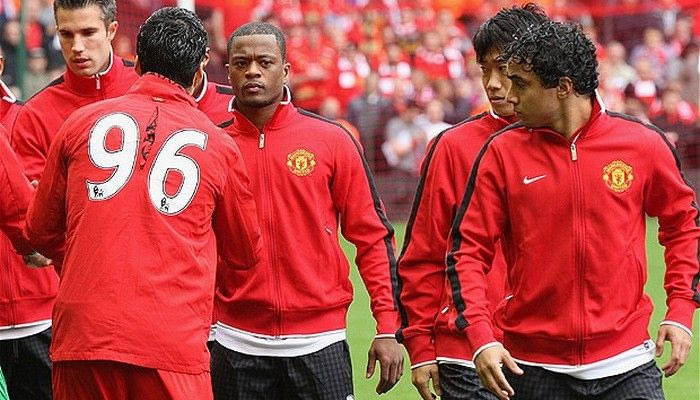 Ικανοποίηση Εβρά για τη χειραψία με Σουάρες