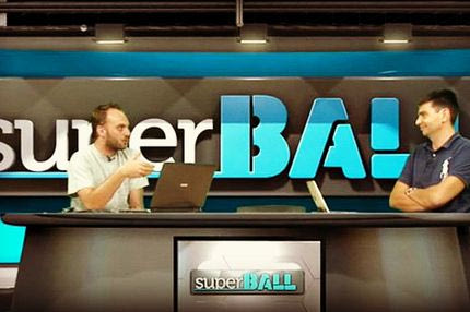 Κυριακή με SUPER BALL LIVE