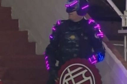 Ένας σούπερ ήρωας στο γήπεδο