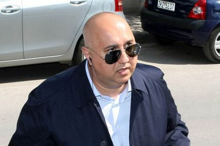 Βιολίδης: “Τέλος στη φαρσοκωμωδία”