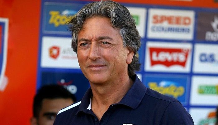 Βλάχος: “Έκλαψα και στα 50 για την ΑΕΚ”