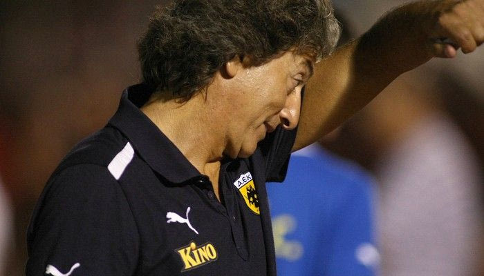 Βλάχος: “Μην τους φορτώσουμε με περισσότερο άγχος”