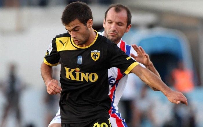 Υπέγραψε ο Γροντής