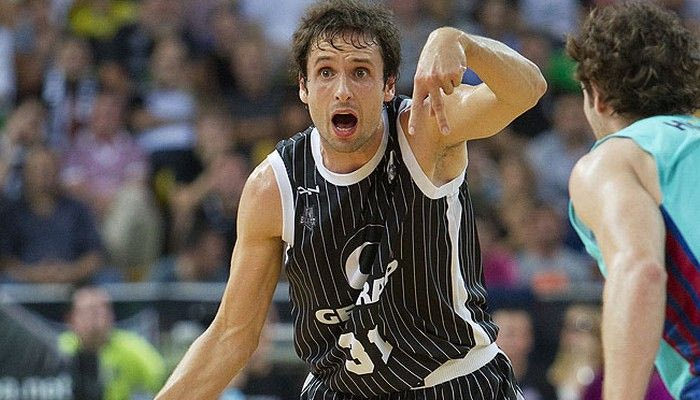 Οι Έλληνες νίκησαν την Μπαρτσελόνα