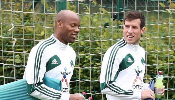 Εκτός μάχης ο Μπουμσόνγκ, μπαίνει ο Βελάσκες