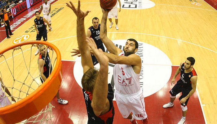 Μπουρούσης: “Δεν κρύφτηκα ποτέ όπως έκαναν άλλοι”