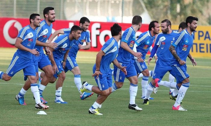 “Ευτυχώς η εθνική δεν είναι… ελληνική”