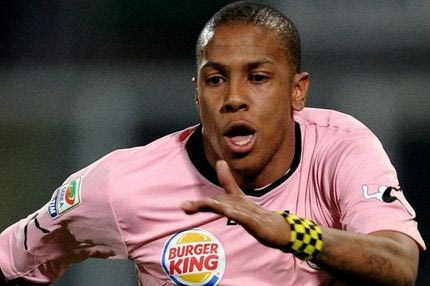 Σοκ με Ερνάντες, στο προσκήνιο ο Τρεζεγκέ