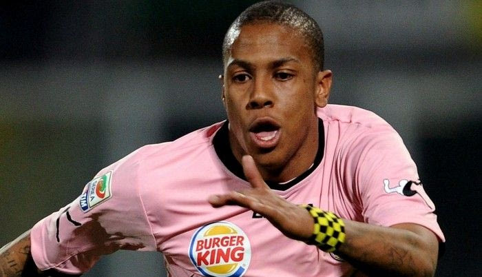 Σοκ με Ερνάντες, στο προσκήνιο ο Τρεζεγκέ