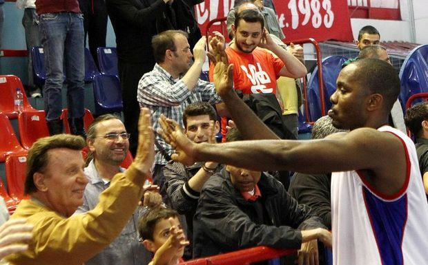 Παίζει με Αρη ο Κις