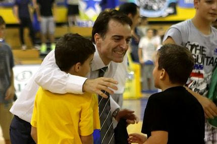 Κουστένης: “Θέλαμε παραπάνω τη νίκη”. Βετούλας: “Δεν είναι σόου”