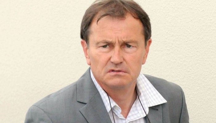 Λίνεν: “Είναι γελοίο αυτό που γίνεται!”